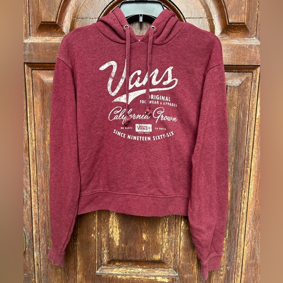 Vans Tops - 2💎’s/$22~Vans Women's Cropped Pullover Hoodie- XS